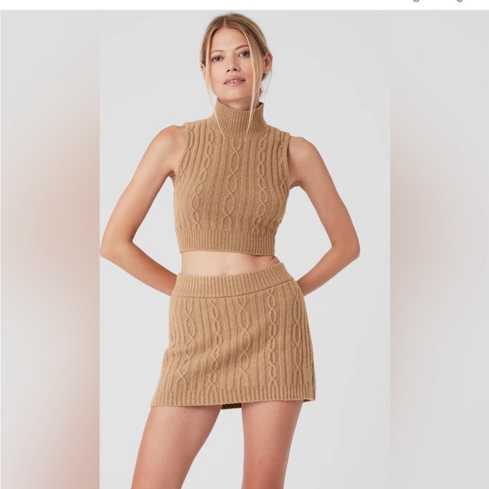 NWT: ALO SET